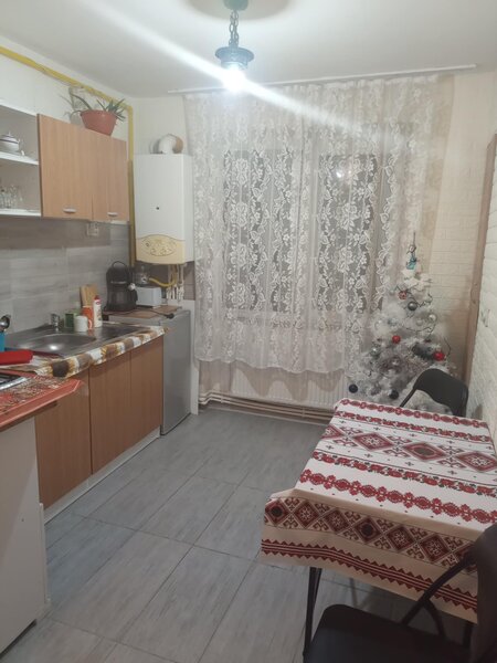 Aleea Castanilor nr. 6